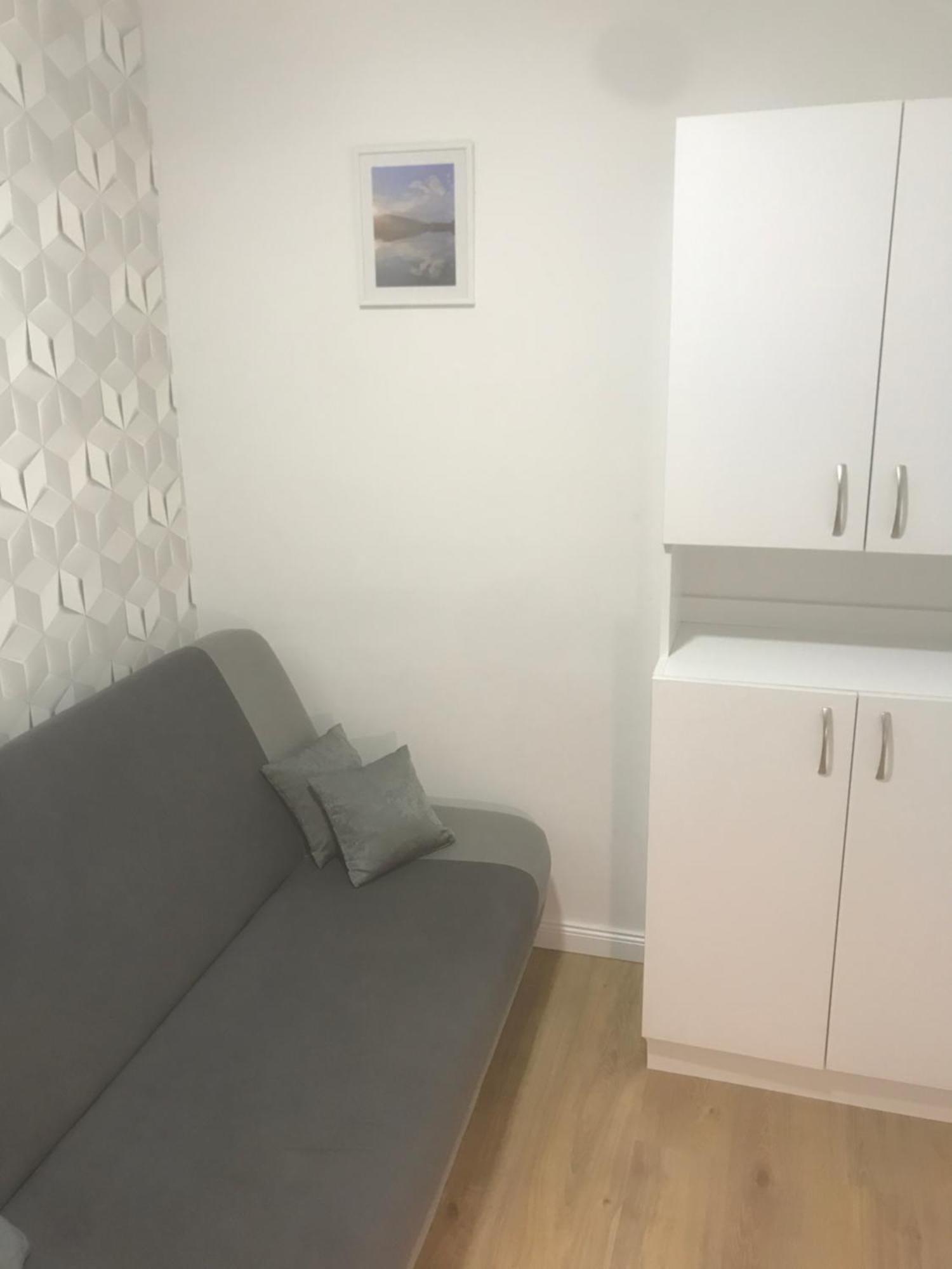 Apartman Kristina Free Parking Новий Сад Екстер'єр фото
